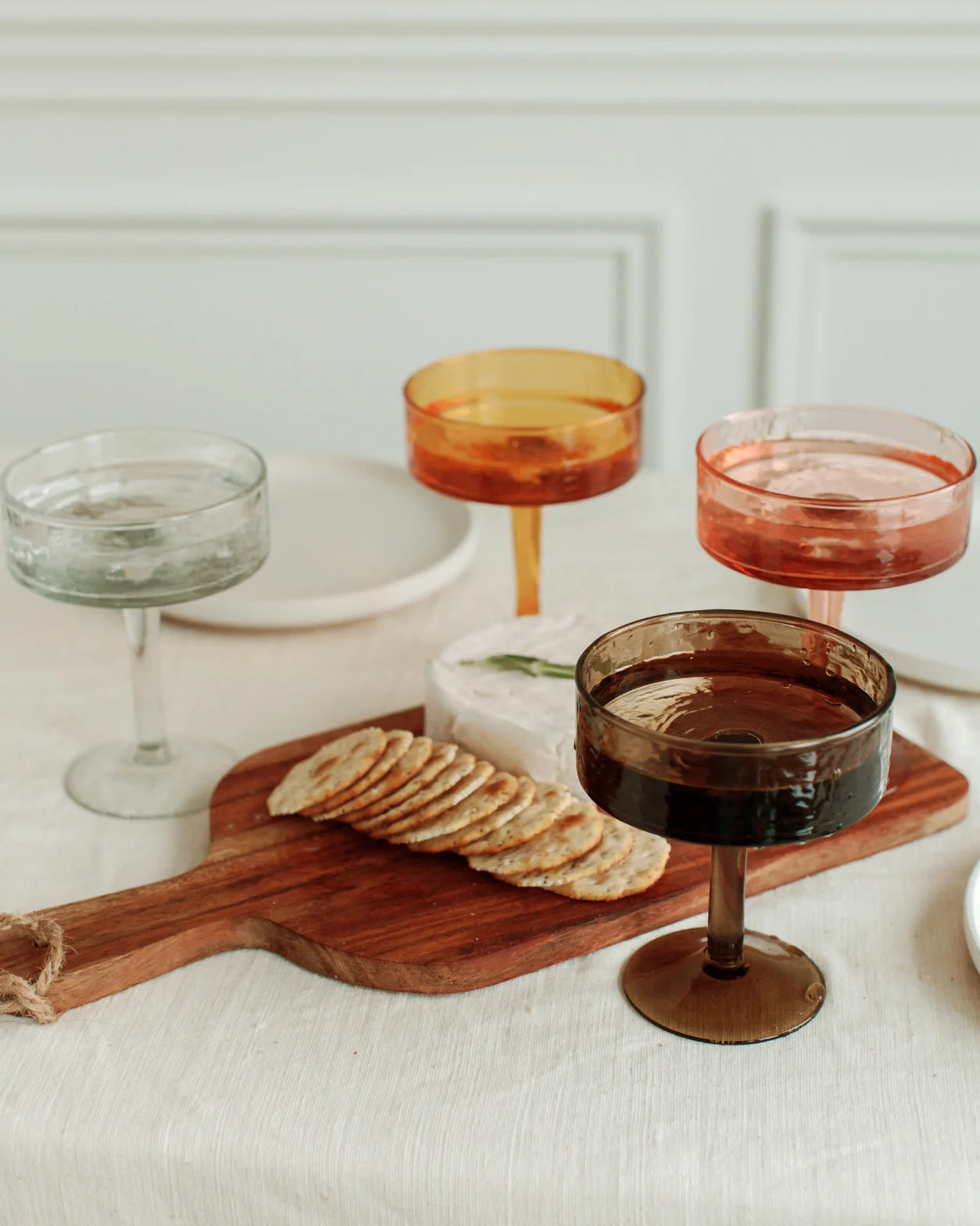 Handgeblasene gehämmerte Coupe Cocktailgläser (2er-Set)