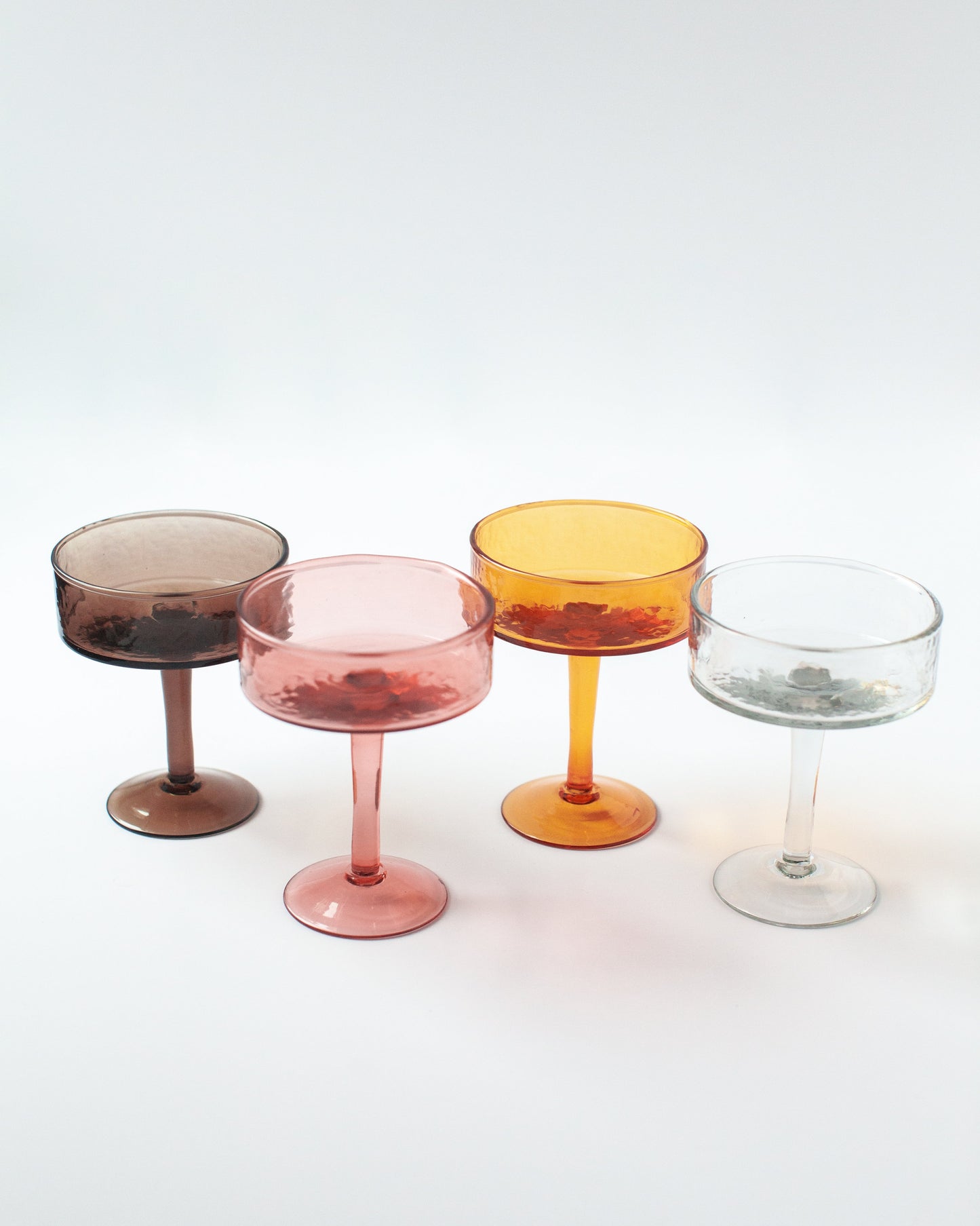 Handgeblasene gehämmerte Coupe Cocktailgläser (2er-Set)