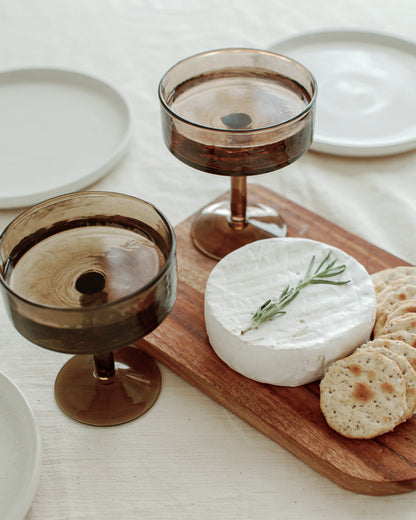 Handgeblasene gehämmerte Coupe Cocktailgläser (2er-Set)