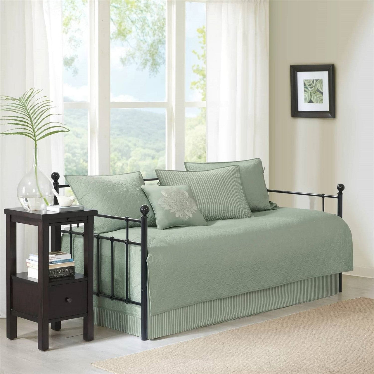 Quilted Seafoam Daybed Set – 6-Piece Reversible Cottage