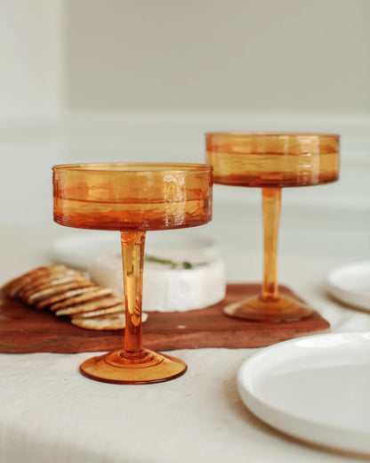 Handgeblasene gehämmerte Coupe Cocktailgläser (2er-Set)